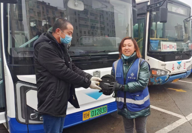 景德鎮(zhèn)長運：女子心急找失物 駕駛員聞訊秒回復